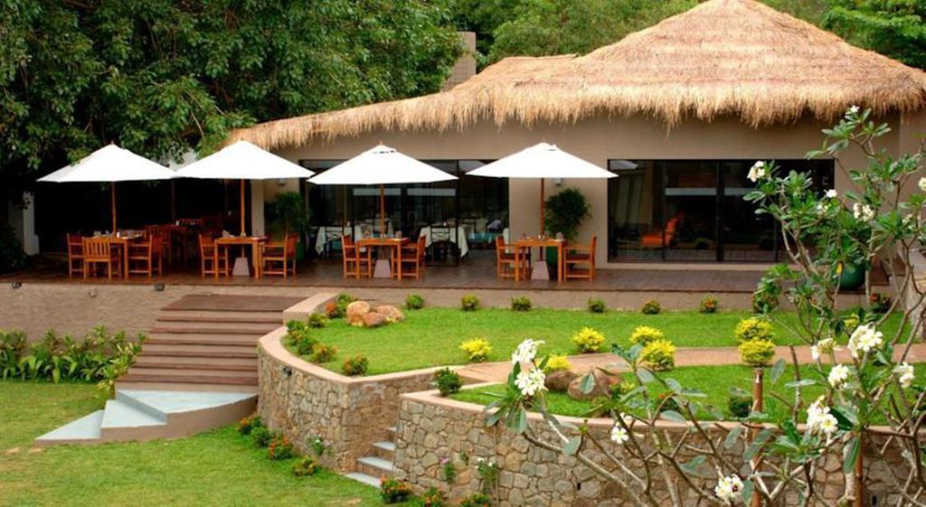 Ekho Safari Tissa Hotel Tissamaharama Exterior foto